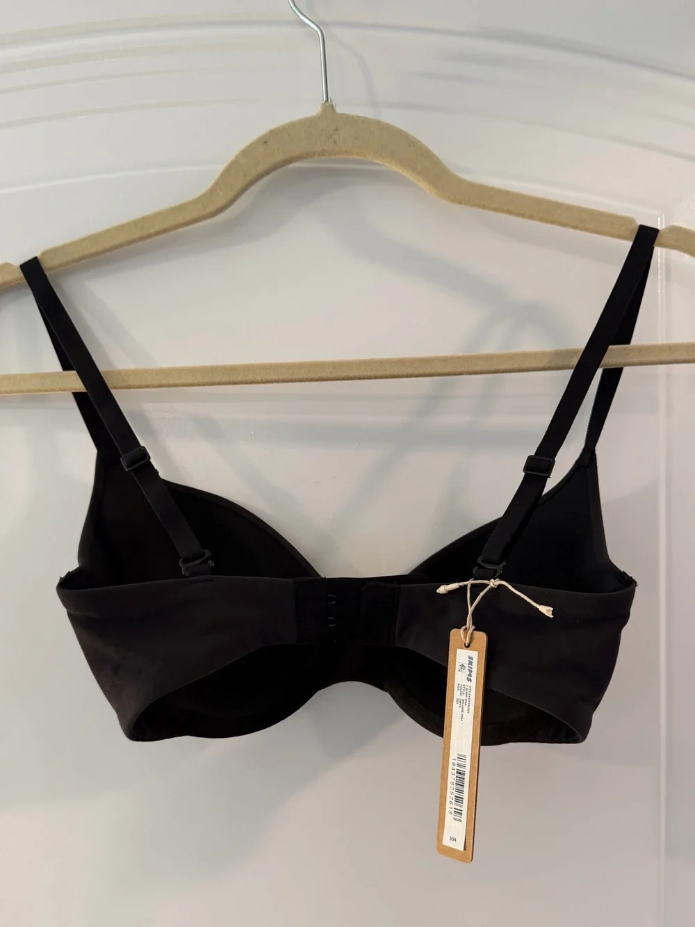 SKIMS Black Smooth Underwire T-Shirt Bra - Picture 7 of 10